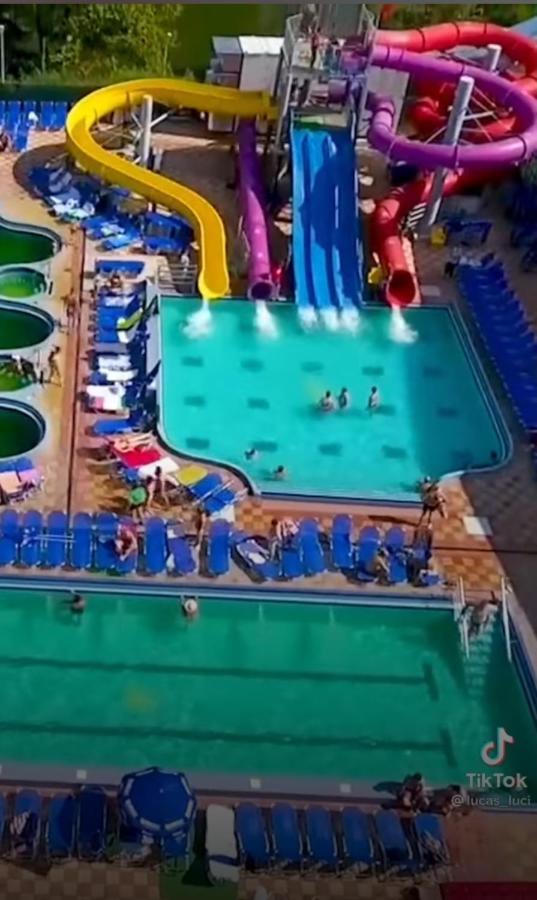 Pensiunea Adeluta Călimăneşti Extérieur photo