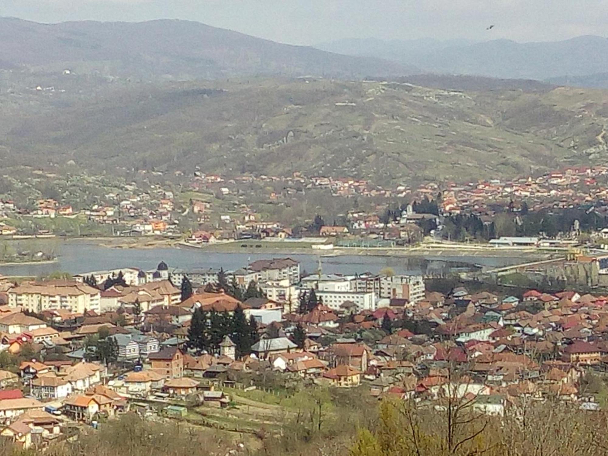 Pensiunea Adeluta Călimăneşti Extérieur photo